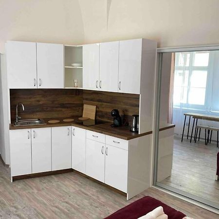 Studio In Gothic House, 50M To The Old Town Square Prag Eksteriør billede